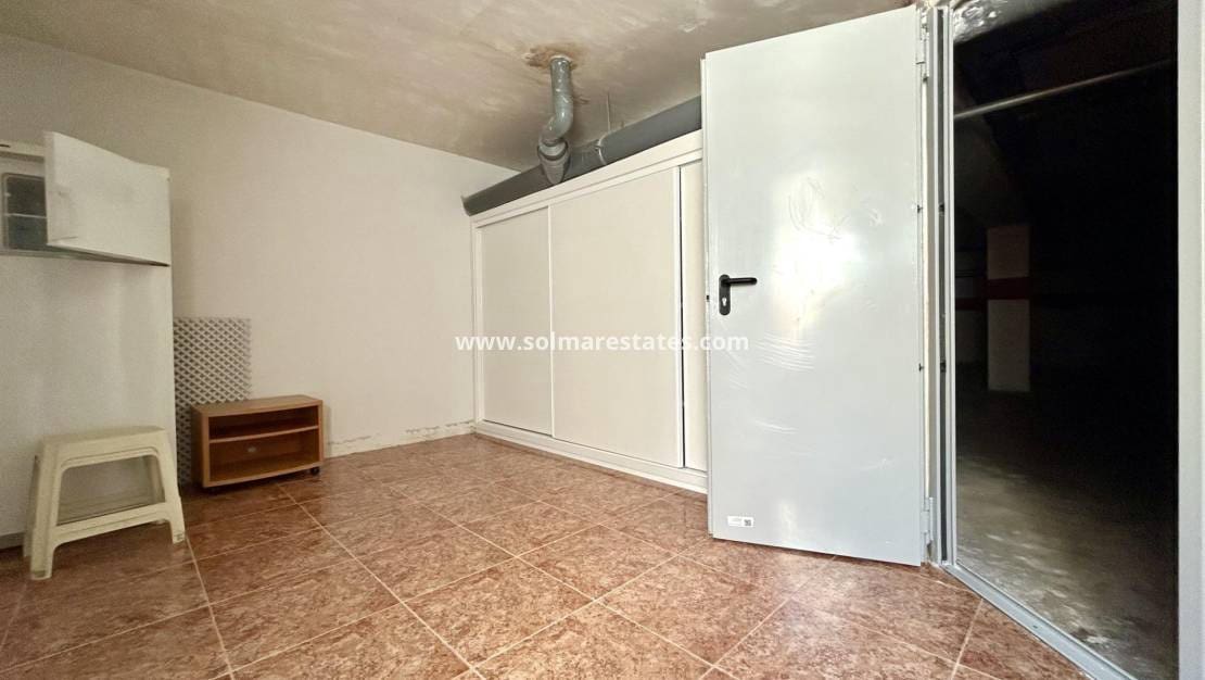 3 quarto Casa em Banda para venda em Cabo Roig com piscina - 319 900 € (Ref: 9838395)