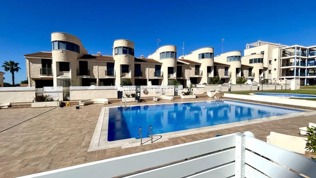 3 quarto Casa em Banda para venda em Cabo Roig com piscina - 319 900 € (Ref: 9838395)