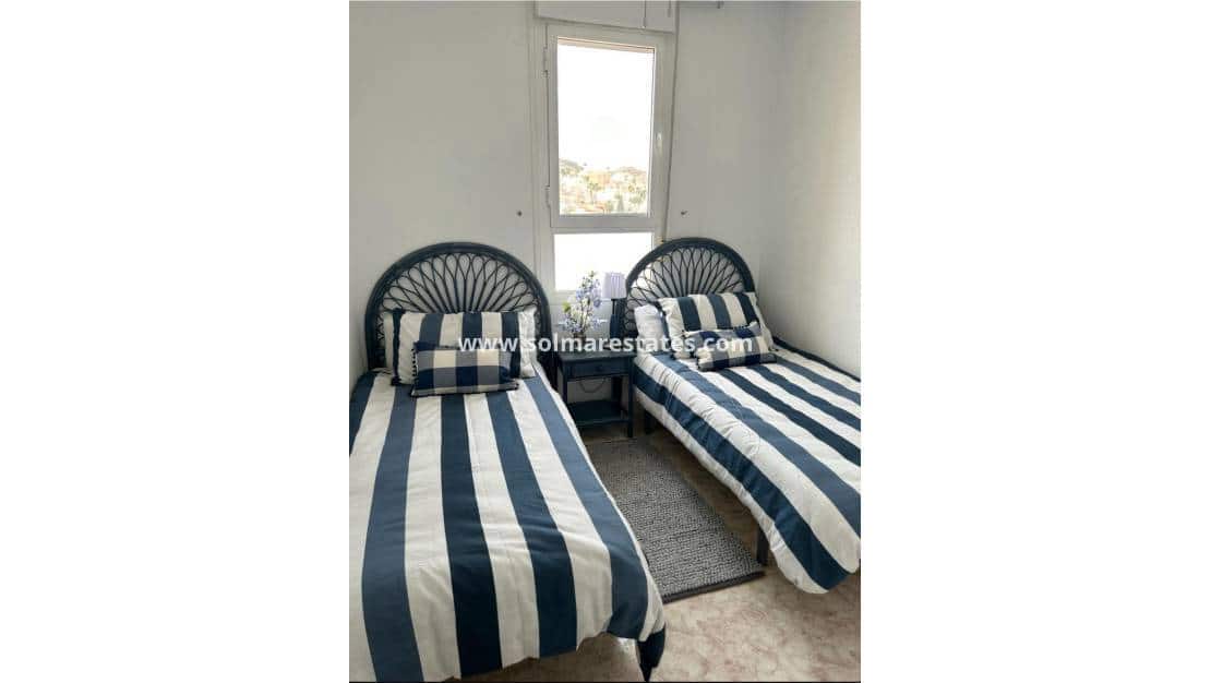 2 soveværelse Lejlighed til salg i La Marquesa med swimmingpool - € 144.995 (Ref: 9841404)