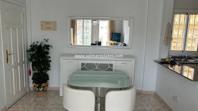 2 soveværelse Lejlighed til salg i La Marquesa, Rojales med swimmingpool - € 144.995 (Ref: 9841404)
