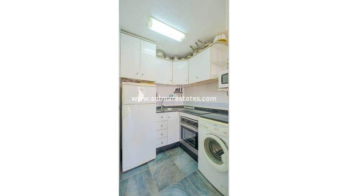 2 Zimmer Bungalow zu verkaufen in Los Altos mit Pool - 165.000 € (Ref: 9841406)
