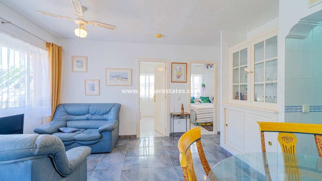 2 Zimmer Bungalow zu verkaufen in Los Altos mit Pool - 165.000 € (Ref: 9841406)
