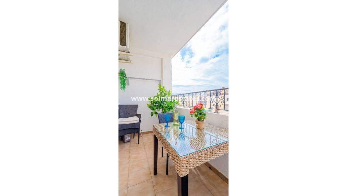 2 chambre Appartement à vendre à Punta Prima avec piscine - 170 000 € (Ref: 9841407)
