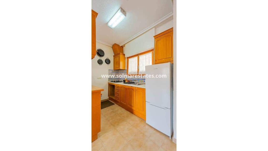 2 chambre Appartement à vendre à Punta Prima avec piscine - 170 000 € (Ref: 9841407)