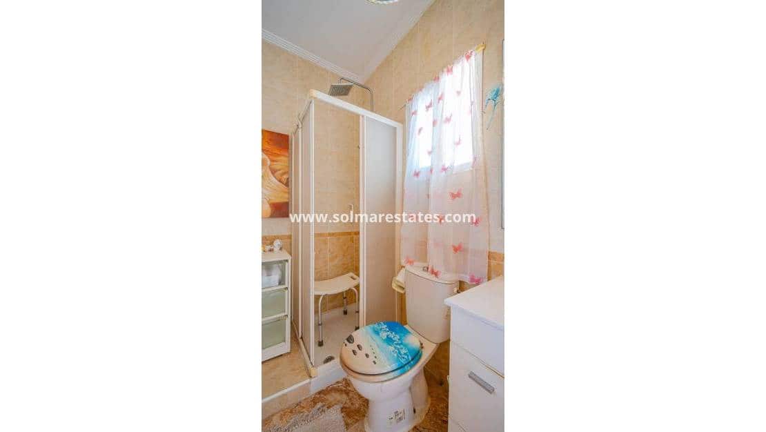 3 soveværelse Rækkehus til salg i Orihuela Costa med swimmingpool - € 265.000 (Ref: 9841409)