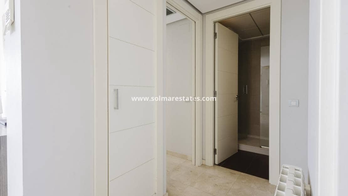 2 chambre Appartement à vendre à Campoamor avec piscine - 315 000 € (Ref: 9844205)