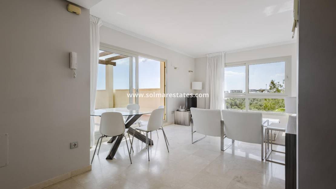2 chambre Appartement à vendre à Campoamor avec piscine - 315 000 € (Ref: 9844205)