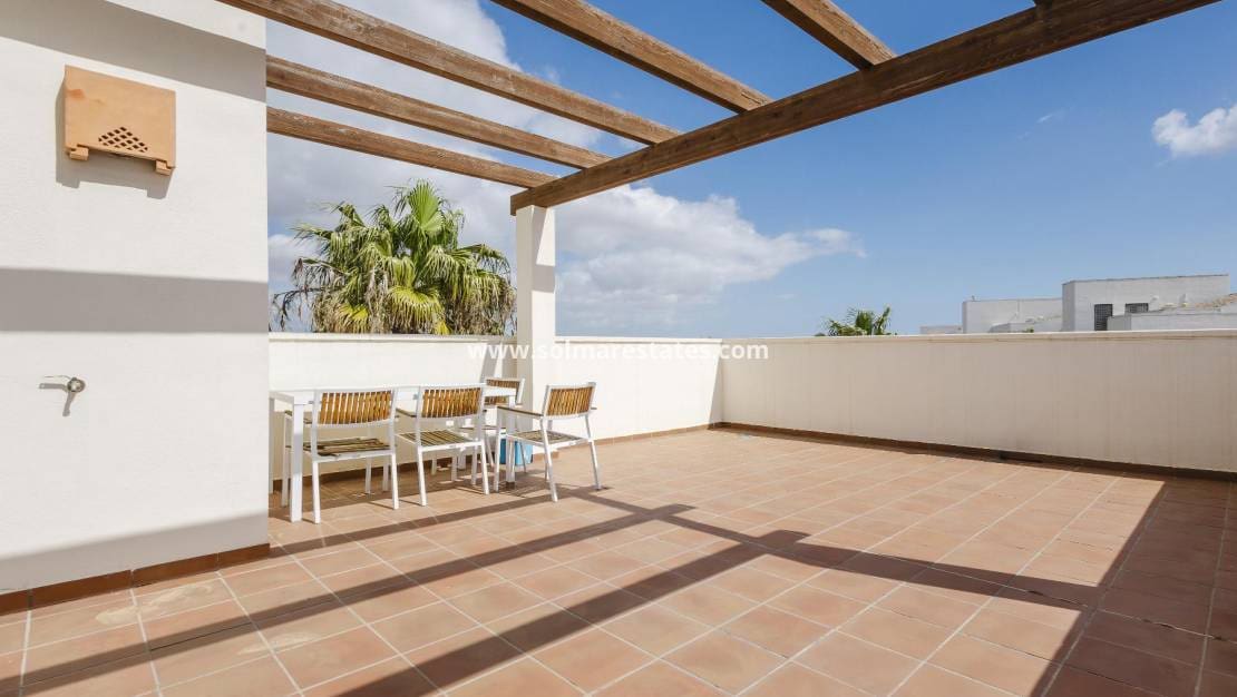2 chambre Appartement à vendre à Campoamor avec piscine - 315 000 € (Ref: 9844205)