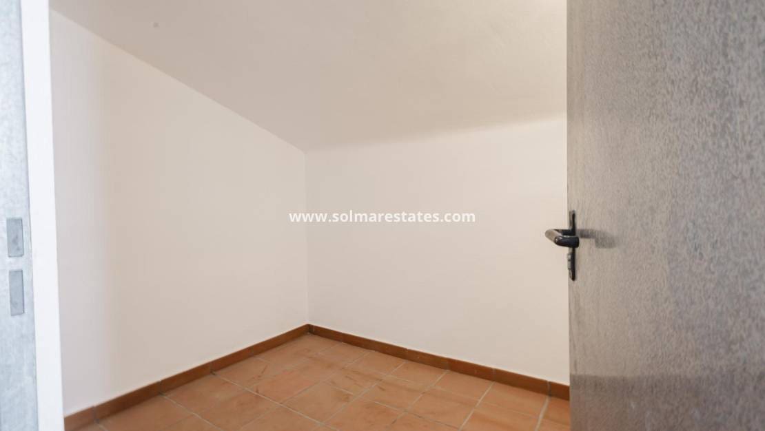 2 chambre Appartement à vendre à Campoamor avec piscine - 315 000 € (Ref: 9844205)