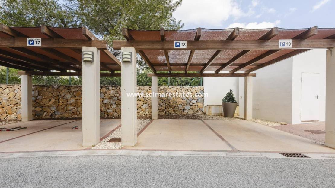 2 chambre Appartement à vendre à Campoamor avec piscine - 315 000 € (Ref: 9844205)