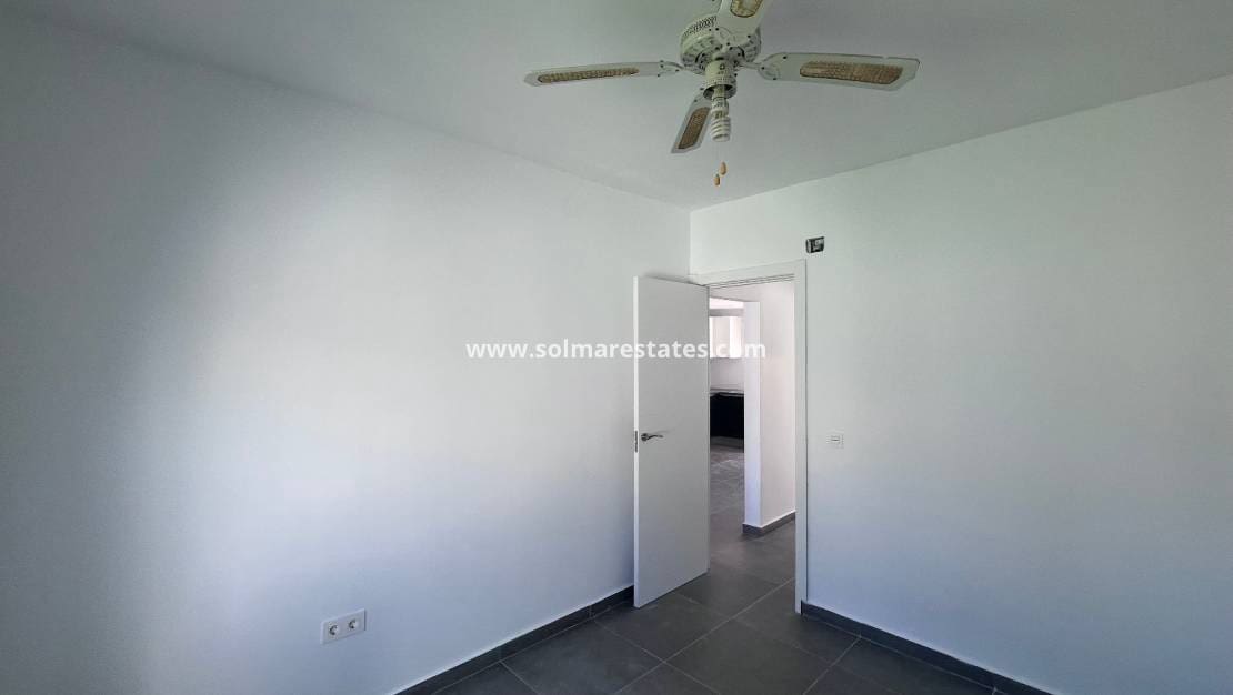 2 bedroom Bungalow for sale in El Limonar with pool - € 139,995 (Ref: 9844639)