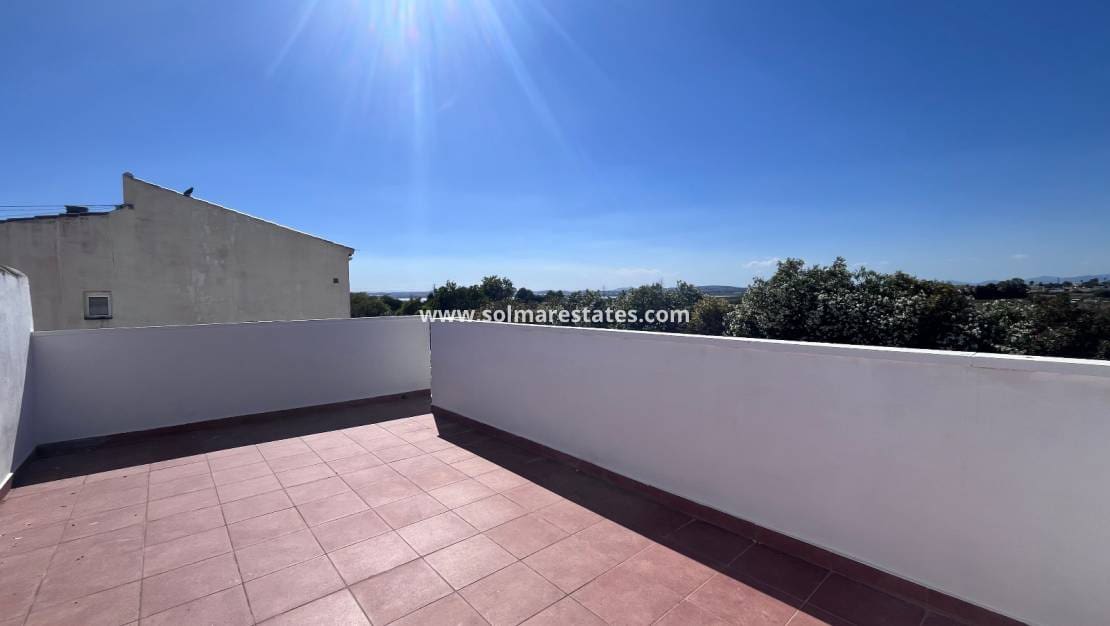 2 bedroom Bungalow for sale in El Limonar with pool - € 139,995 (Ref: 9844639)