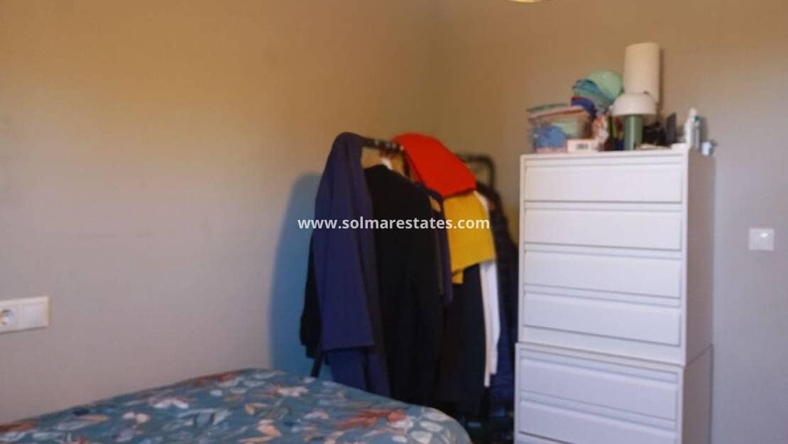 2 soveværelse Lejlighed til salg i Daya Vieja med swimmingpool - € 137.500 (Ref: 9844717)