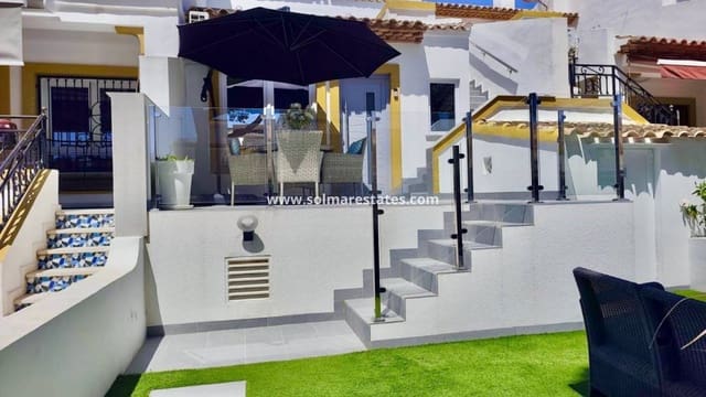 3 soveværelse Bungalow til salg i Villamartin, Orihuela med swimmingpool - € 295.000 (Ref: 9854607)
