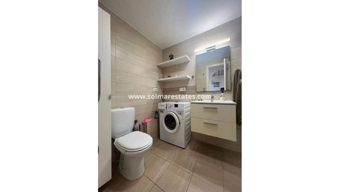 2 soveværelse Lejlighed til salg i Playa Flamenca - € 136.000 (Ref: 9854608)