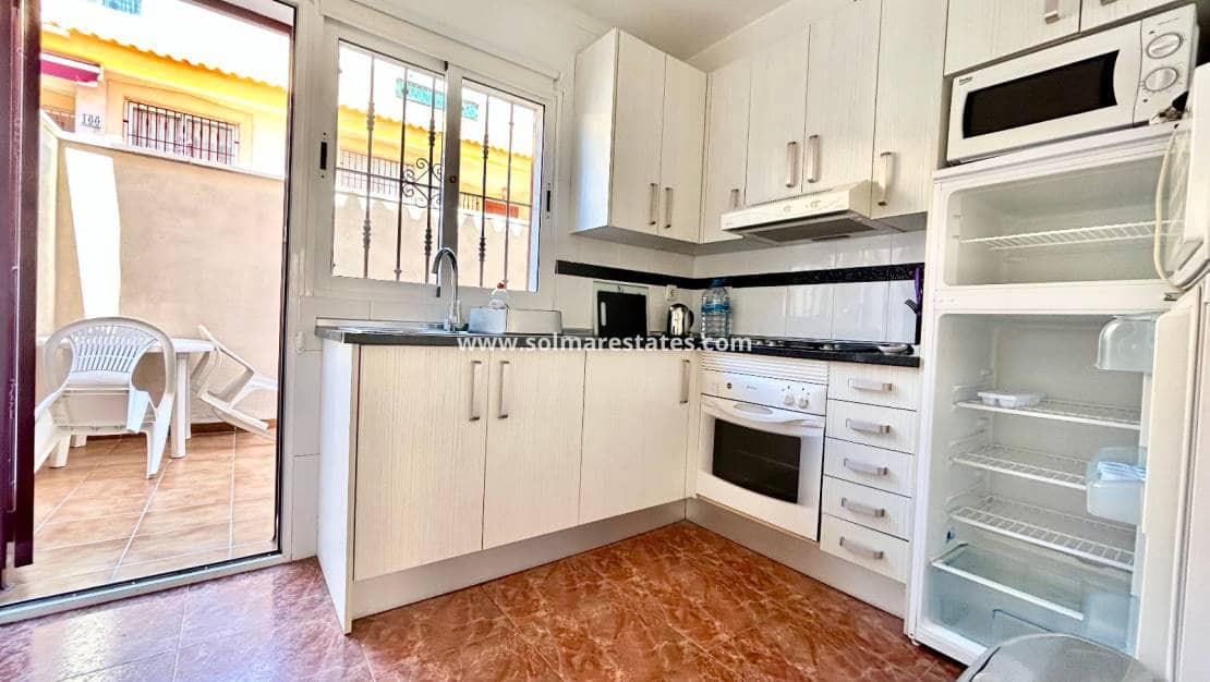 2 quarto Apartamento para venda em La Zenia com piscina - 190 900 € (Ref: 9854609)