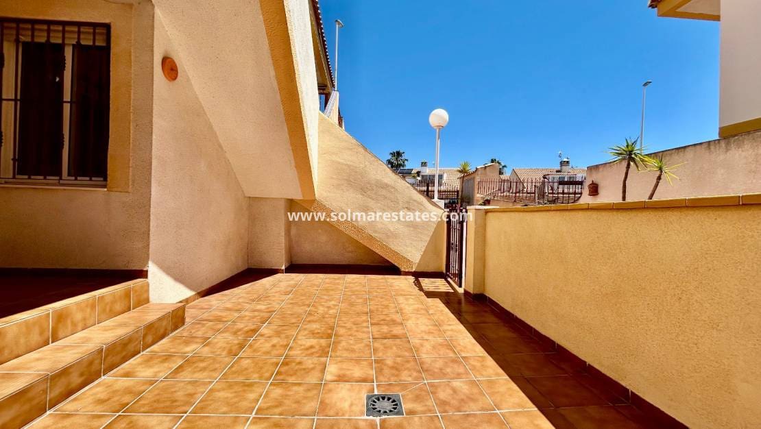 2 quarto Apartamento para venda em La Zenia com piscina - 190 900 € (Ref: 9854609)