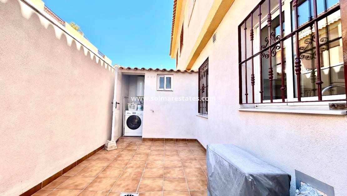 2 quarto Apartamento para venda em La Zenia com piscina - 190 900 € (Ref: 9854609)