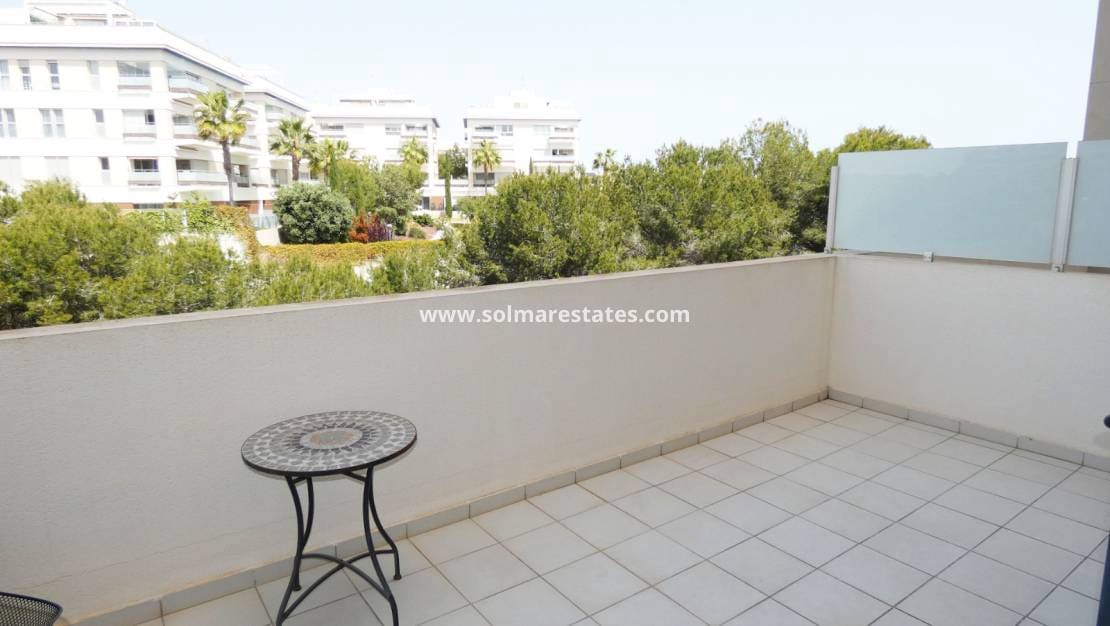 2 sypialnia Apartament na sprzedaż w Villamartin z basenem - 229 000 € (Ref: 9854689)