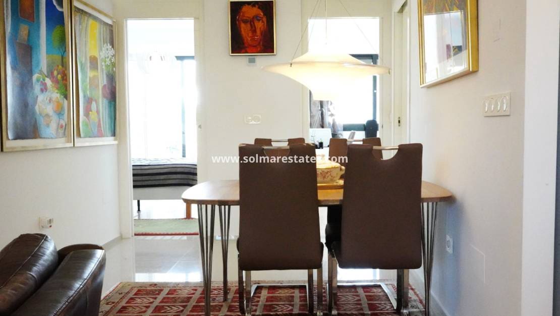 2 sypialnia Apartament na sprzedaż w Villamartin z basenem - 229 000 € (Ref: 9854689)