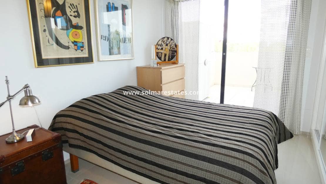2 sypialnia Apartament na sprzedaż w Villamartin z basenem - 229 000 € (Ref: 9854689)
