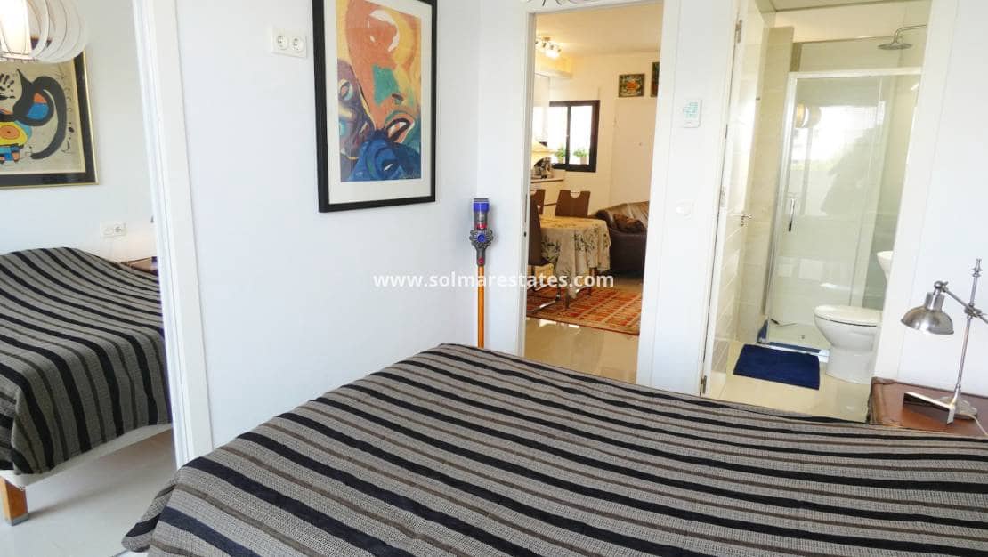 2 sypialnia Apartament na sprzedaż w Villamartin z basenem - 229 000 € (Ref: 9854689)