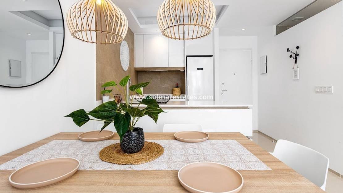 2 soverom Leilighet til salgs i Dona Pepa med svømmebasseng - € 275 000 (Ref: 9862455)