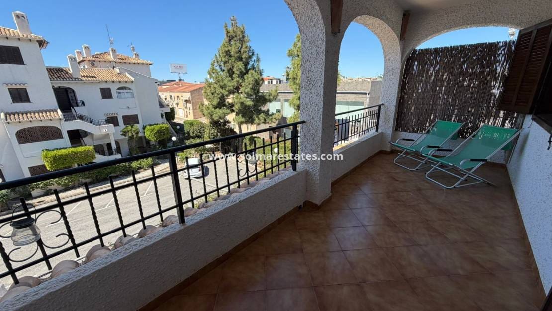 2 chambre Appartement à vendre à Cabo Roig avec piscine - 205 000 € (Ref: 9863551)