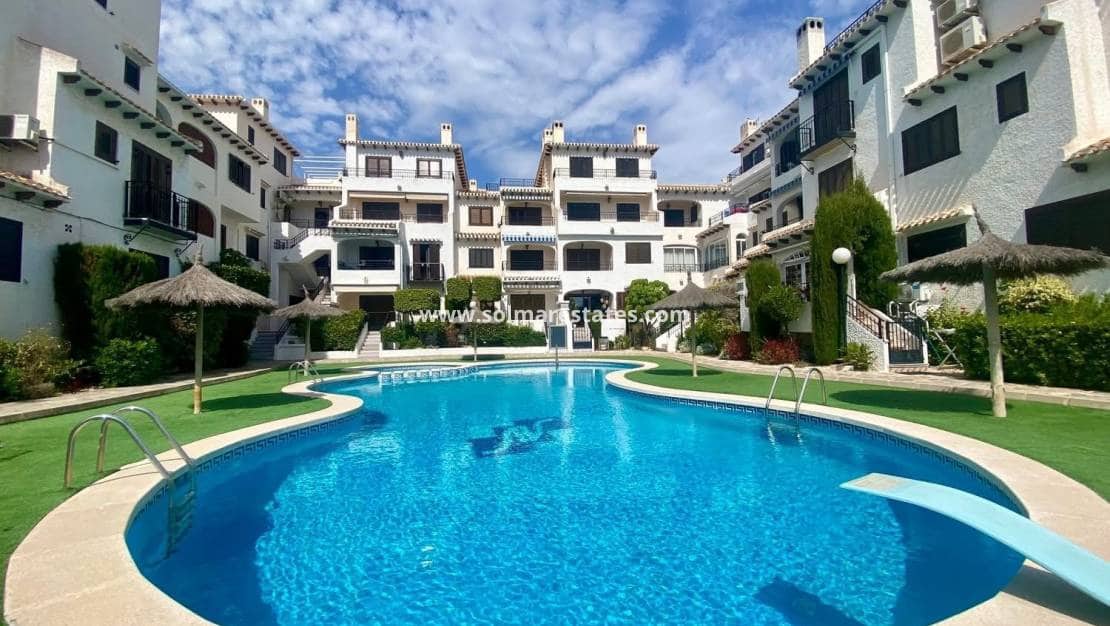 2 chambre Appartement à vendre à Cabo Roig avec piscine - 205 000 € (Ref: 9863551)