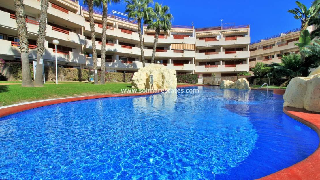 3 soveværelse Lejlighed til salg i Playa Flamenca med swimmingpool - € 225.000 (Ref: 9863552)