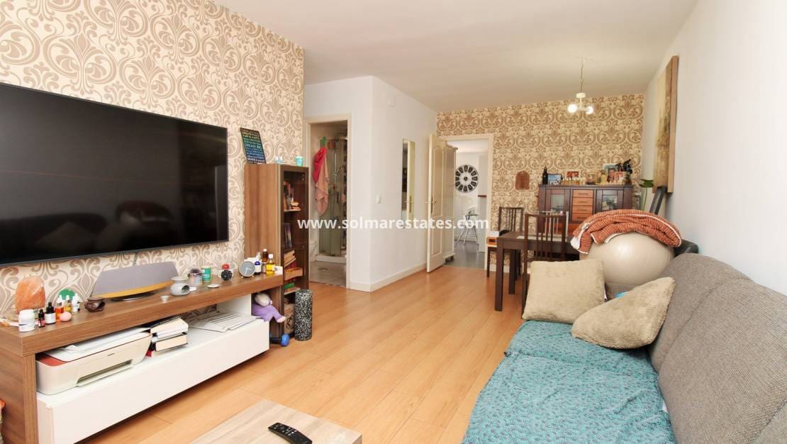 2 bedroom Bungalow for sale in La Florida with pool - € 164,950 (Ref: 9863553)