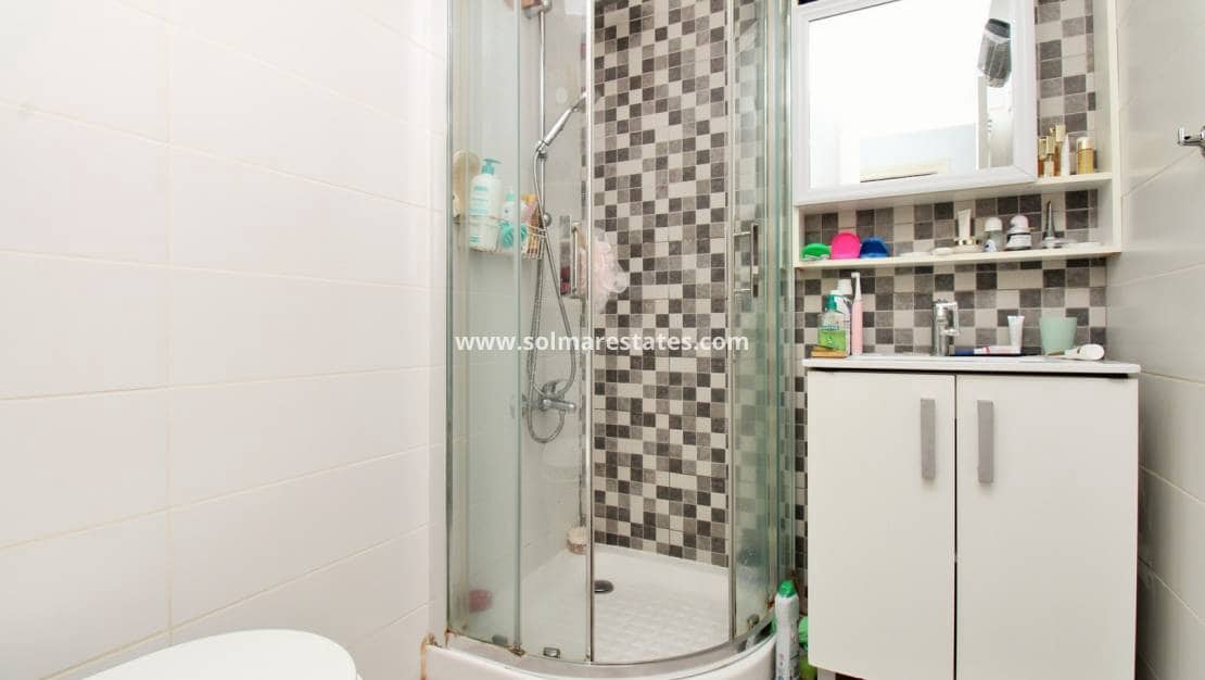 2 bedroom Bungalow for sale in La Florida with pool - € 164,950 (Ref: 9863553)