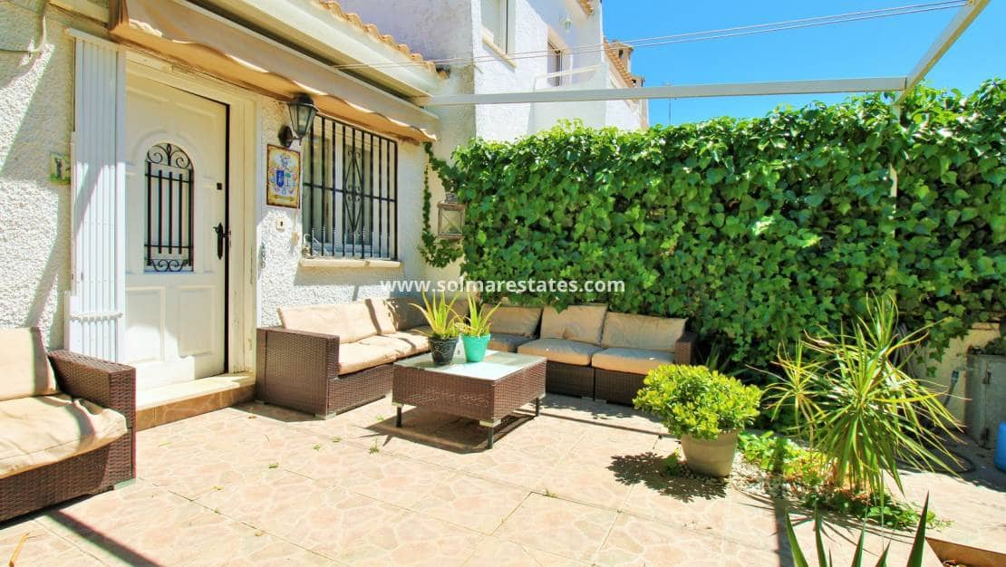 2 bedroom Bungalow for sale in La Florida with pool - € 164,950 (Ref: 9863553)