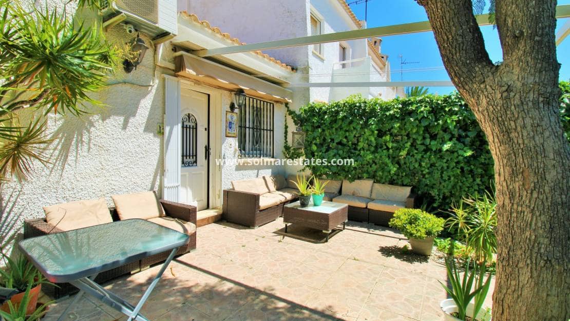 2 bedroom Bungalow for sale in La Florida with pool - € 164,950 (Ref: 9863553)