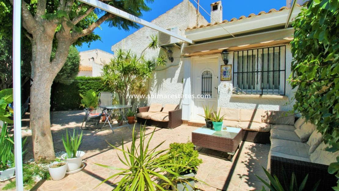 2 bedroom Bungalow for sale in La Florida with pool - € 164,950 (Ref: 9863553)