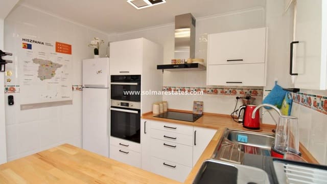 2 soverom Kjedet enebolig til salgs i Cabo Roig, Orihuela med svømmebasseng - € 219 900 (Ref: 9863554)