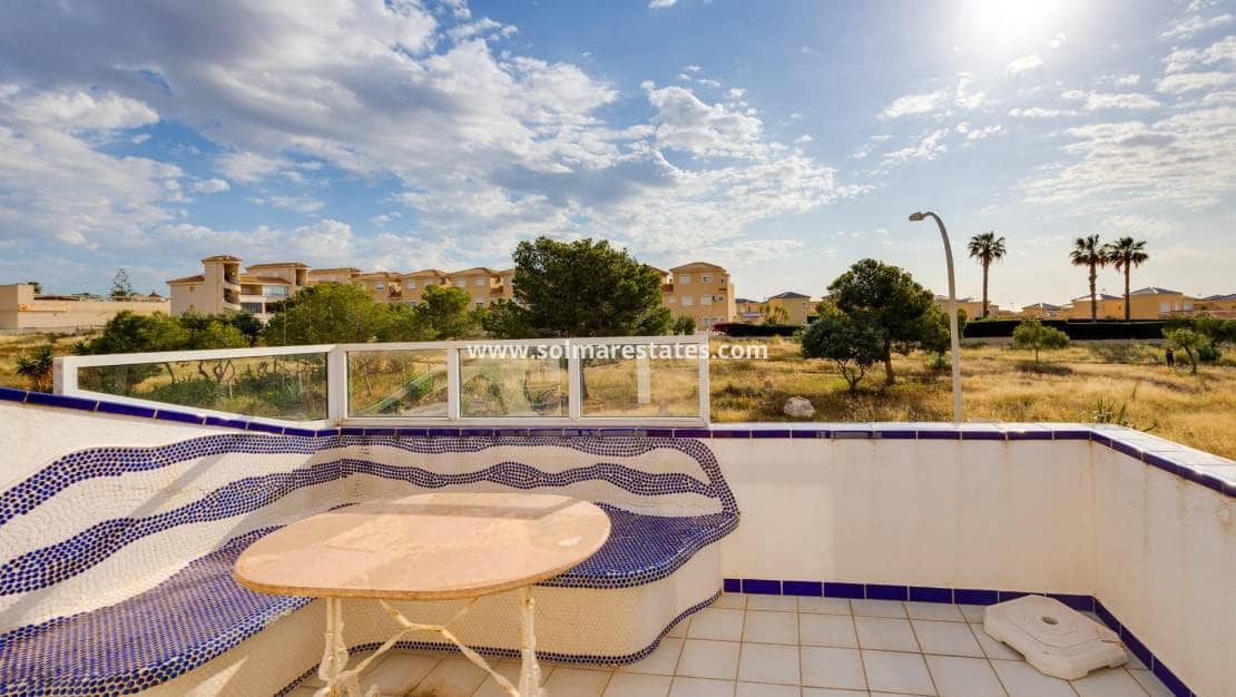2 bedroom Townhouse for sale in La Florida - € 186,500 (Ref: 9865935)
