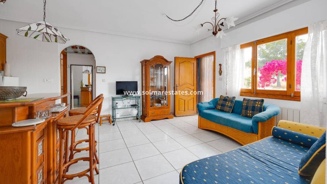 2 bedroom Townhouse for sale in La Florida - € 186,500 (Ref: 9865935)