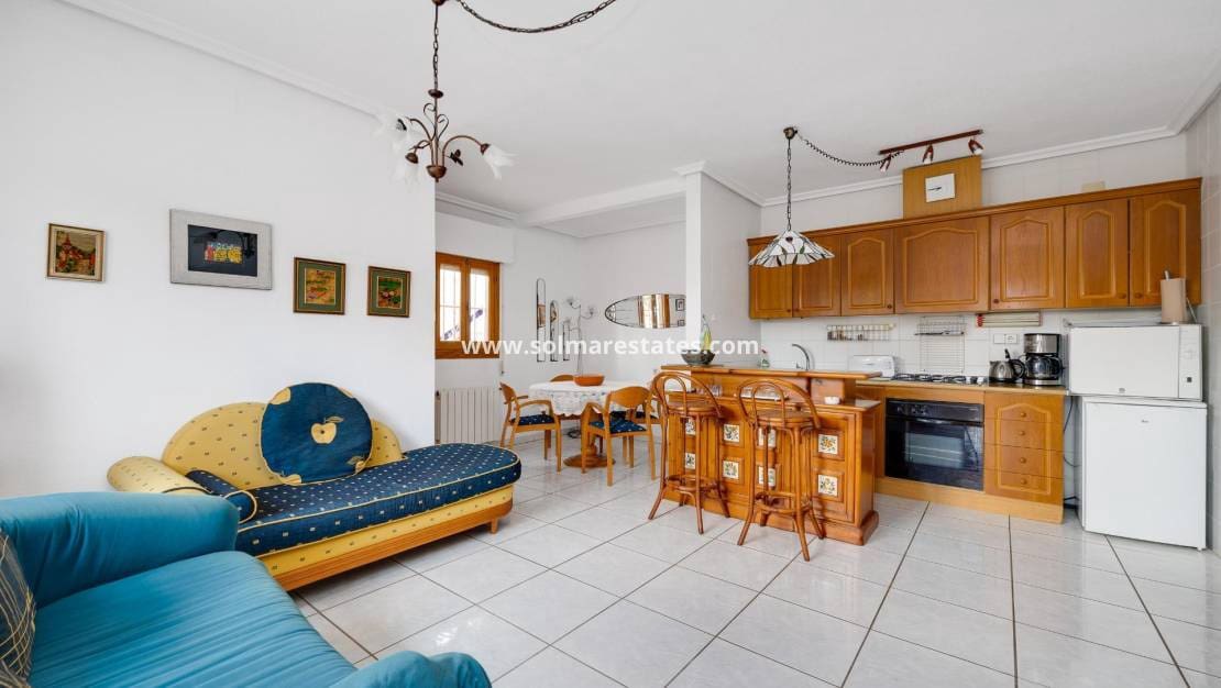 2 bedroom Townhouse for sale in La Florida - € 186,500 (Ref: 9865935)