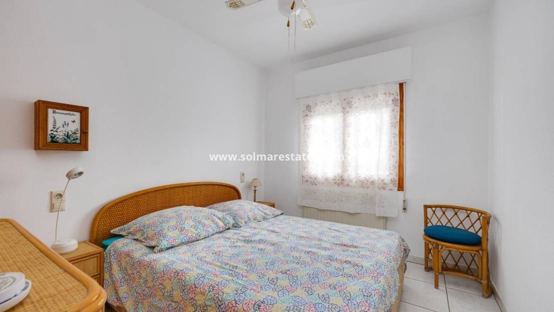 2 bedroom Townhouse for sale in La Florida - € 186,500 (Ref: 9865935)