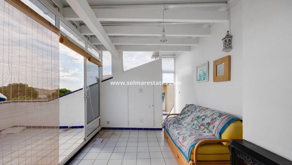 2 bedroom Townhouse for sale in La Florida - € 186,500 (Ref: 9865935)