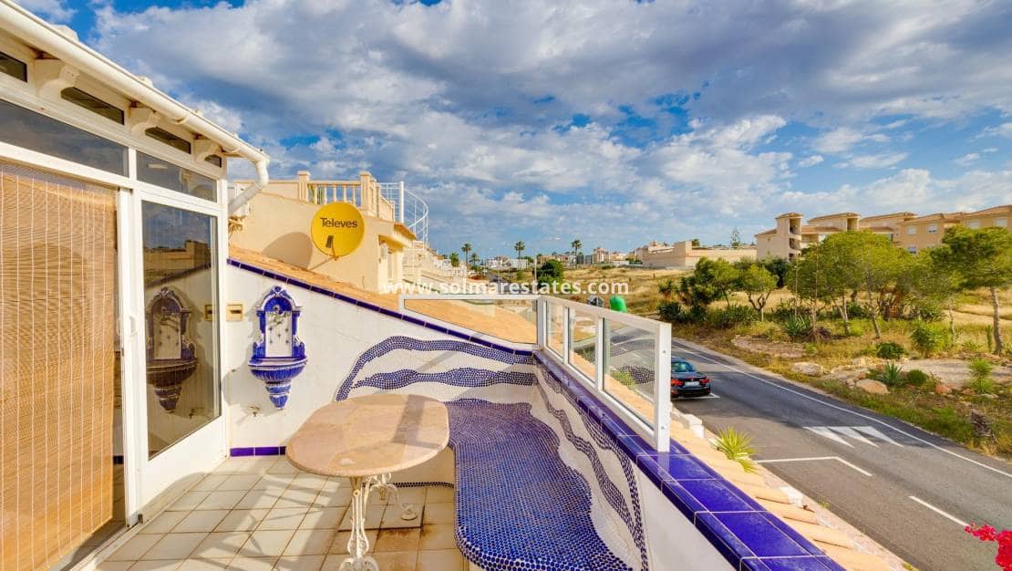 2 bedroom Townhouse for sale in La Florida - € 186,500 (Ref: 9865935)