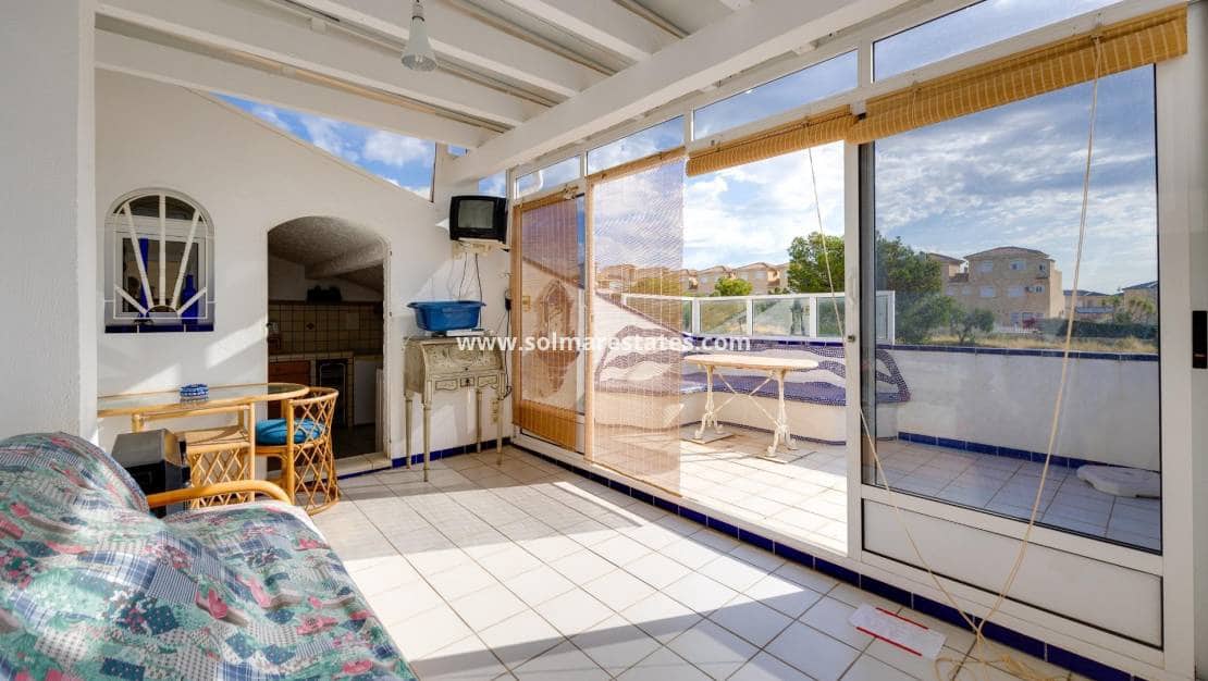 2 bedroom Townhouse for sale in La Florida - € 186,500 (Ref: 9865935)