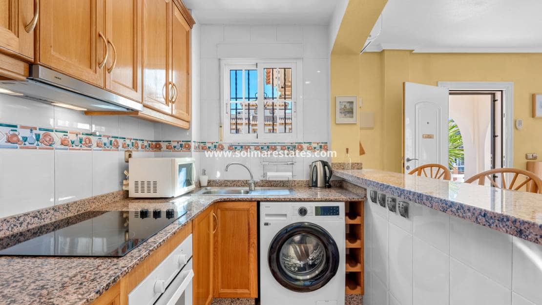 2 soverom Hus til salgs i Cabo Roig med svømmebasseng - € 219 000 (Ref: 9866047)