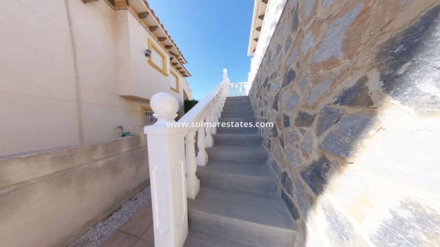 5 soveværelse Villa til salg i Playa Flamenca, Orihuela med swimmingpool - € 359.995 (Ref: 9867666)
