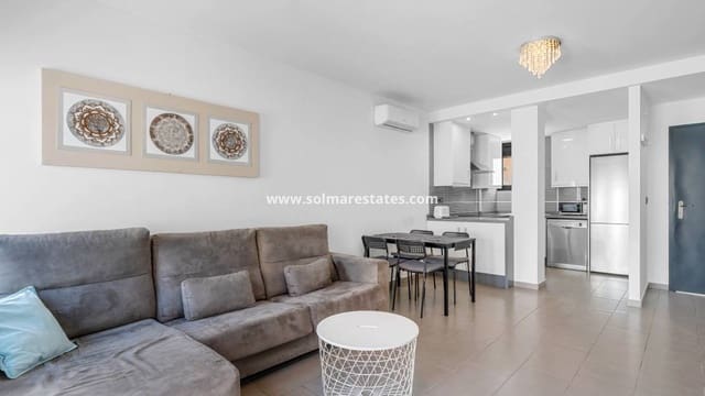 2 soverom Leilighet til salgs i La Zenia, Orihuela med svømmebasseng - € 339 000 (Ref: 9867667)