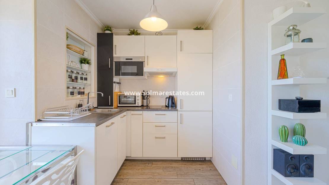 1 bedroom Apartment for sale in Punta Prima with pool - € 135,000 (Ref: 9867668)