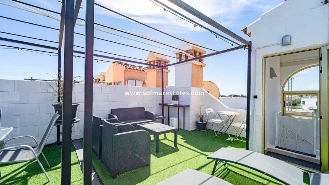 1 bedroom Apartment for sale in Punta Prima with pool - € 135,000 (Ref: 9867668)