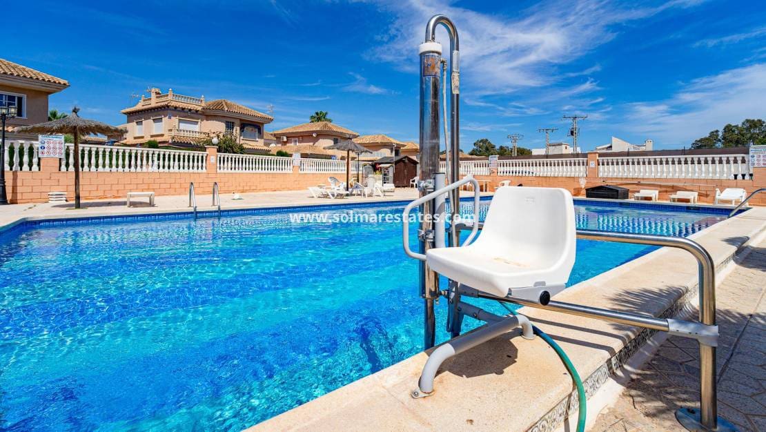 1 bedroom Apartment for sale in Punta Prima with pool - € 135,000 (Ref: 9867668)