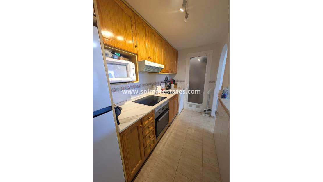3 soveværelse Lejlighed til salg i Playa Flamenca med swimmingpool - € 249.000 (Ref: 9867669)